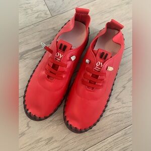Red Lightweight & Traction Rubber Sole Sneakers